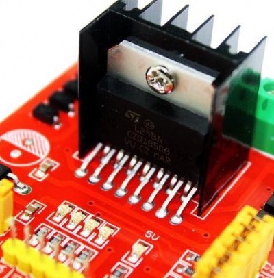 ماژول موتور درایور دو کاناله Dual Bridge با قابلیت درایو موتور پله‌ای (stepper) و دی‌سی L298