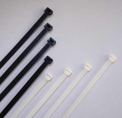 بست کمربندی 2.5mm*142mm (بسته 100 تایی)