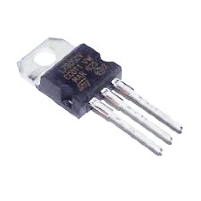 آی سی L7805CV TO220