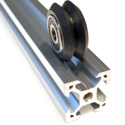 چرخ هرزگرد V شکل قطر داخلی 5mm، قطر خارجی 24mm و عرض 10.2mm با بلبرینگ