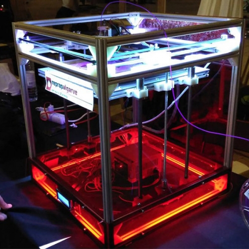 ساخت پرینتر سه بعدی حرفه ای Hypercube